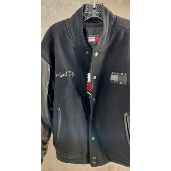 Tommy Hilfiger Black Varsity Jacket with Leather - Picture 11 of 11
